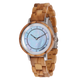 0145 Klarissa Holzuhr